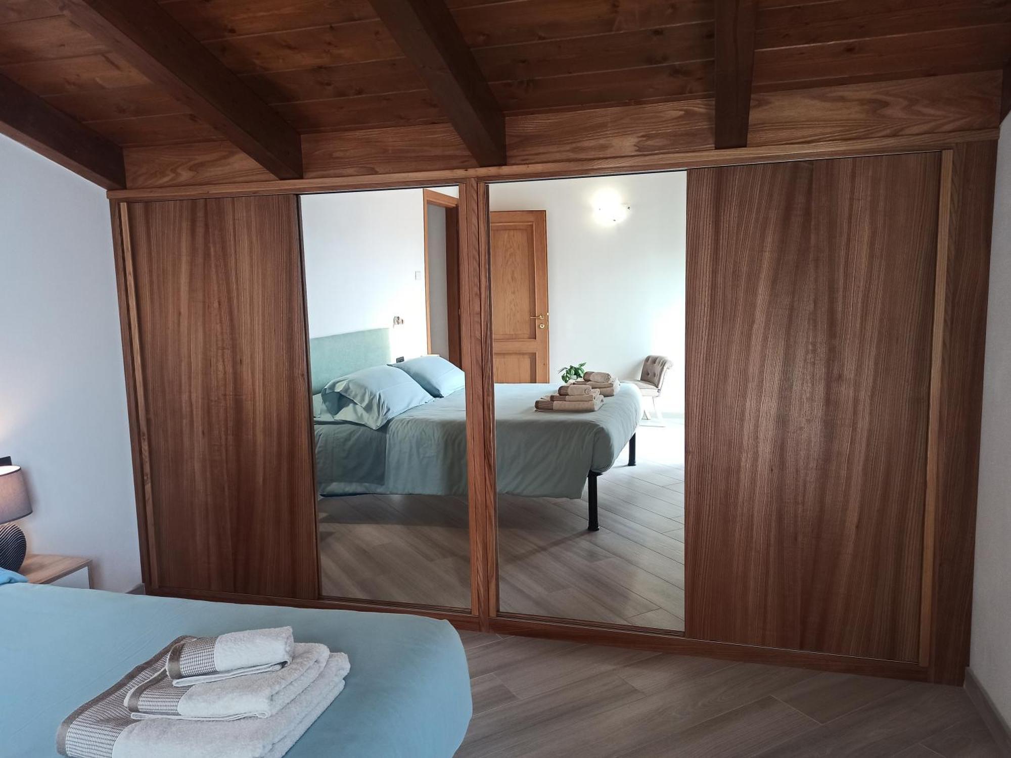 Larius Apartment - Como Lake View Mandello del Lario Eksteriør bilde